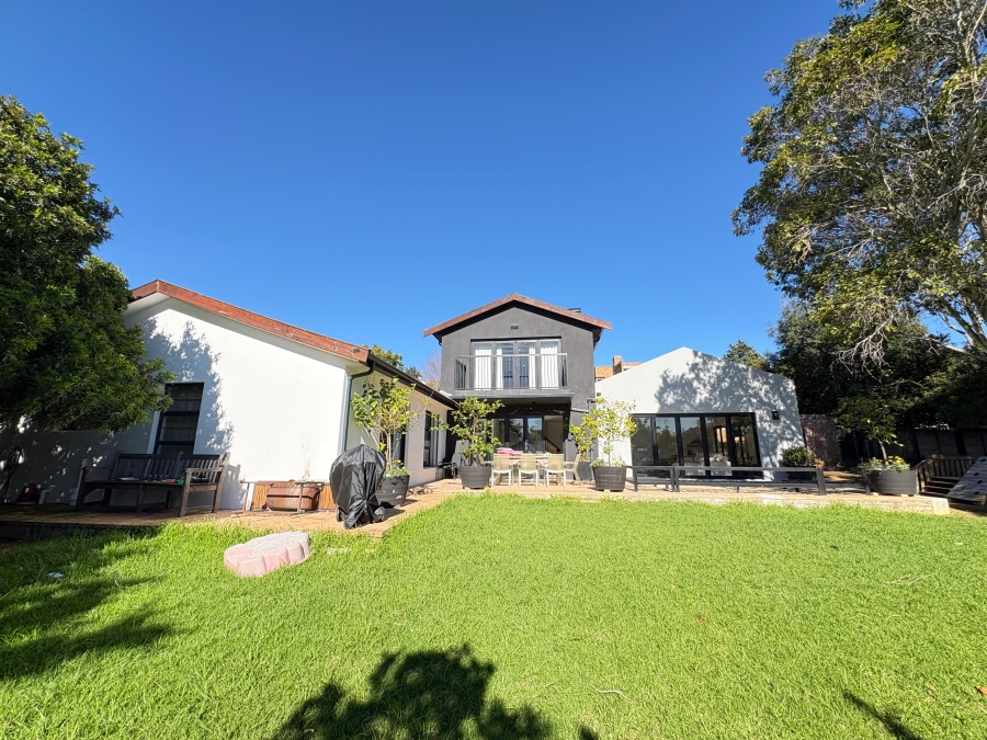 To Let 3 Bedroom Property for Rent in Protea Valley Western Cape